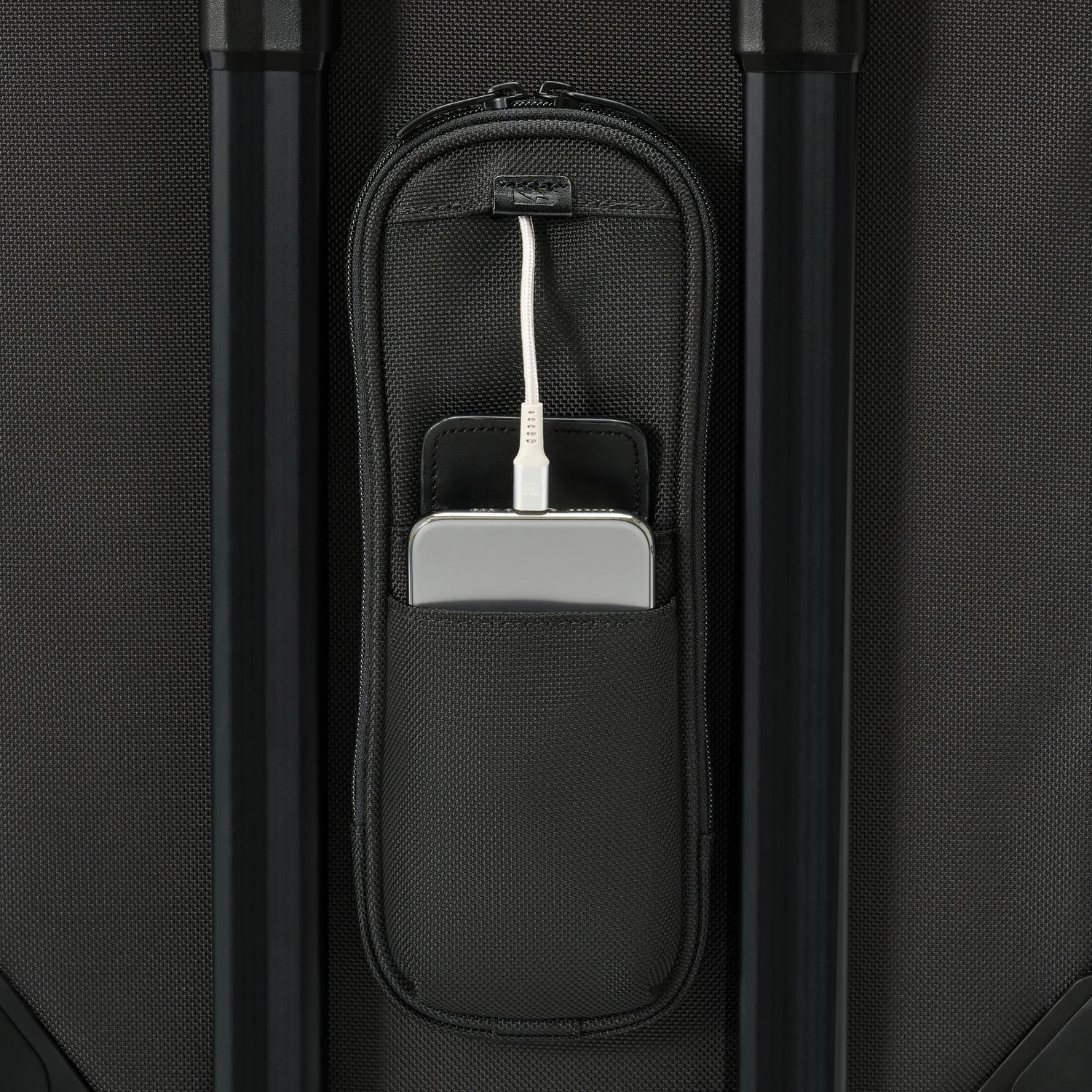 Global 21" 2-Wheel Expandable Carry-On | BLU121CXW