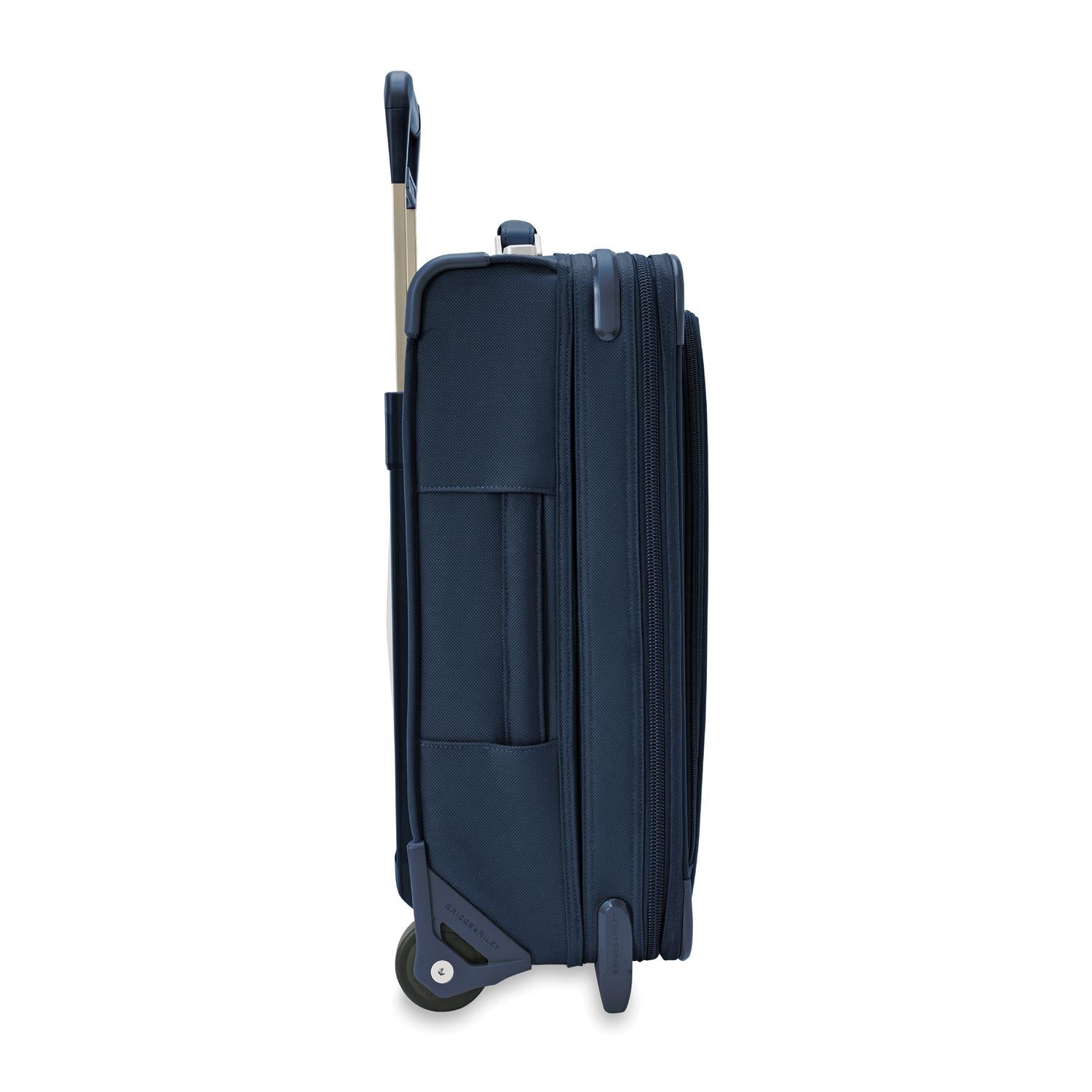 Essential 22" 2-Wheel Expandable Carry-On | BLU122CX