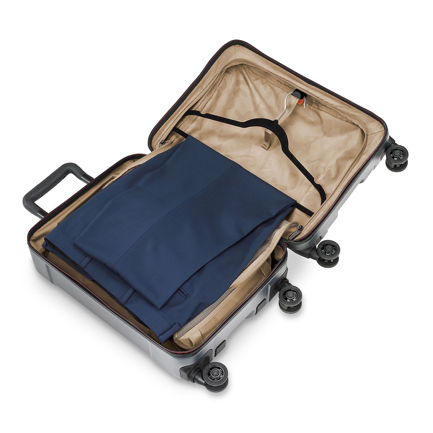 Domestic 22" Carry-On Spinner | QU222SP