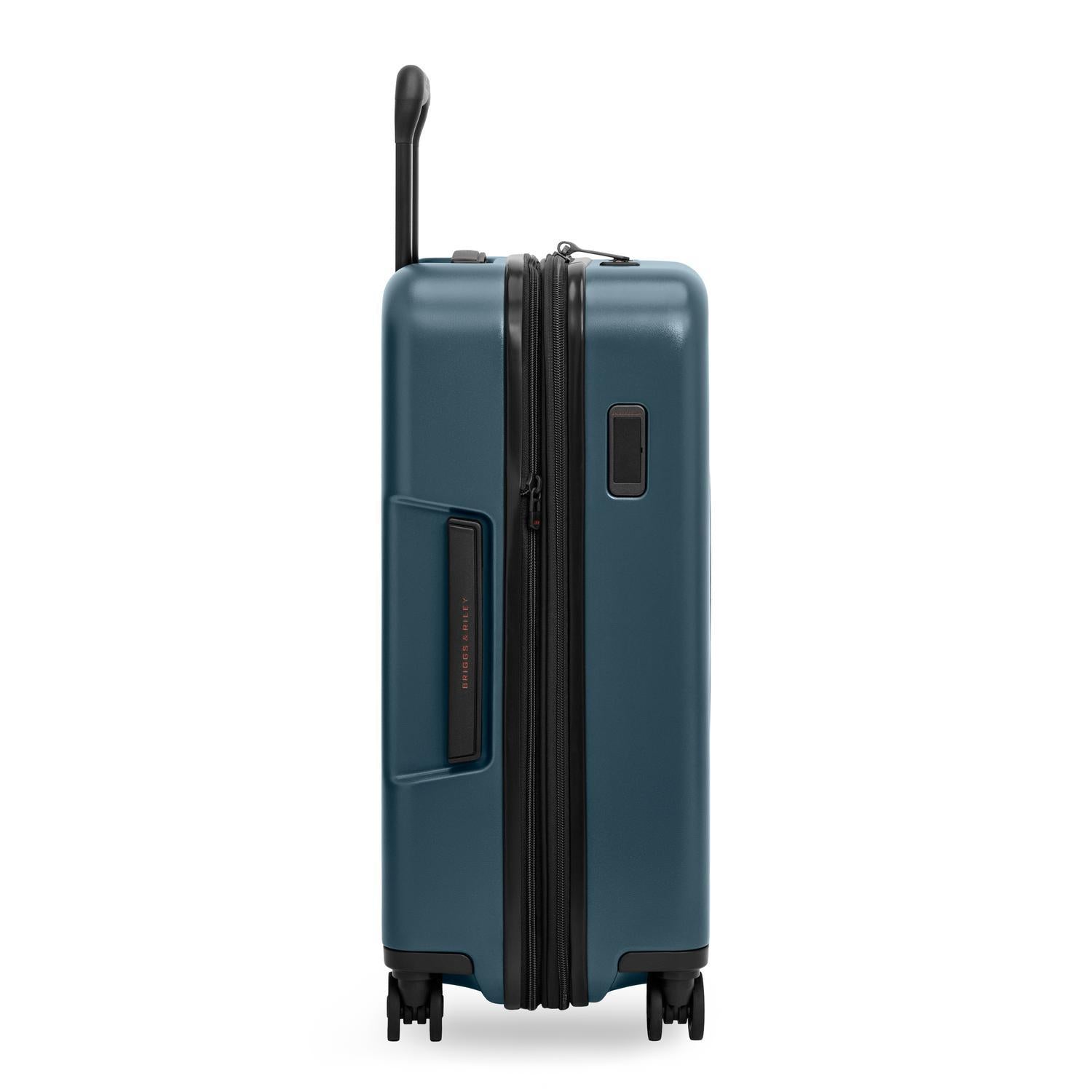 Essential 22“ Hardside Carry-On Expandable Spinner | ZHU222SPX