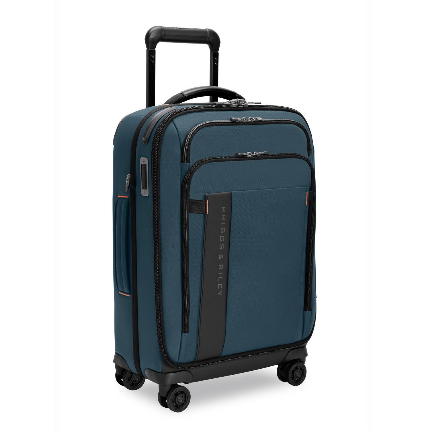 Essential 22" Carry-On Expandable Spinner | ZXU222SPX