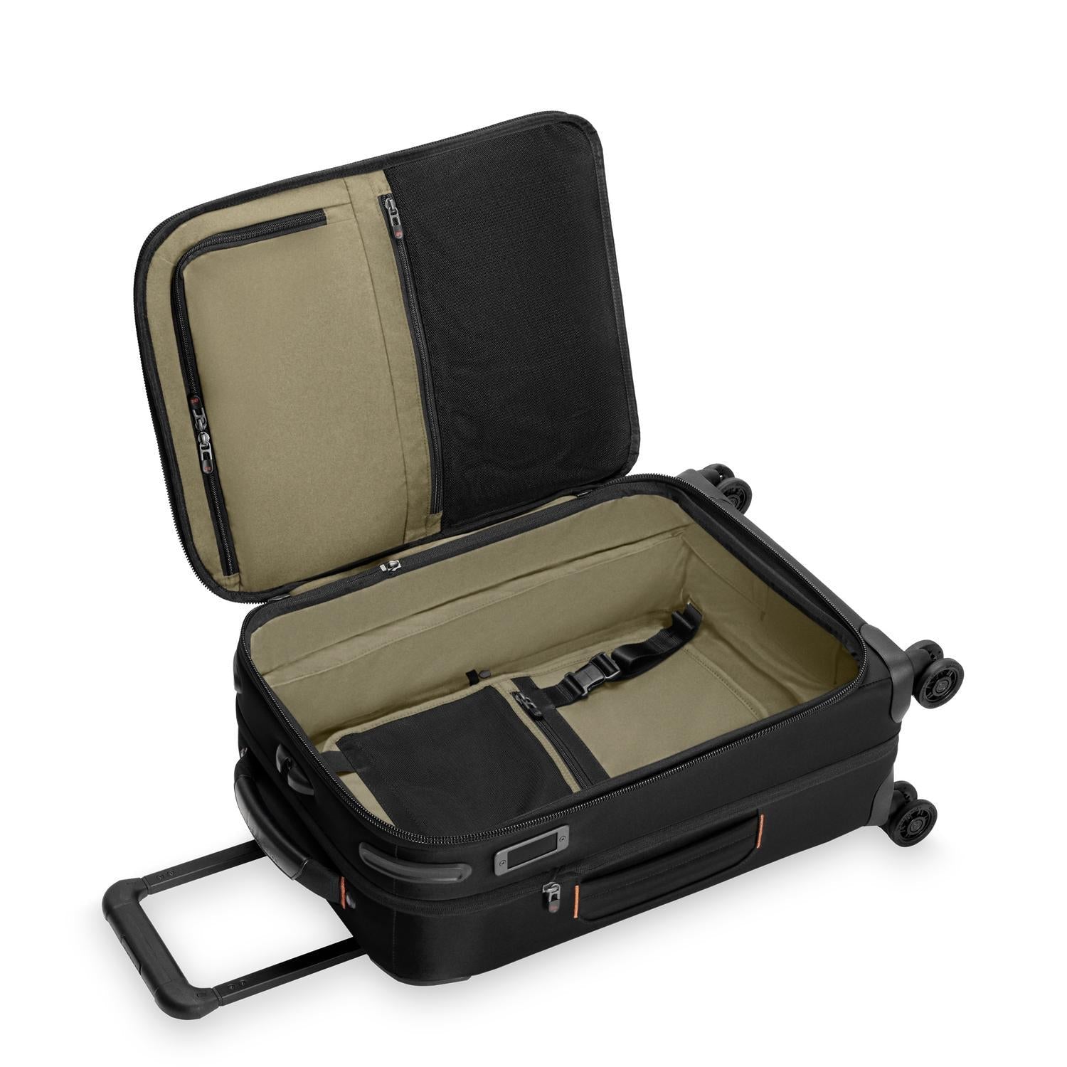 Essential 22" Carry-On Expandable Spinner | ZXU222SPX