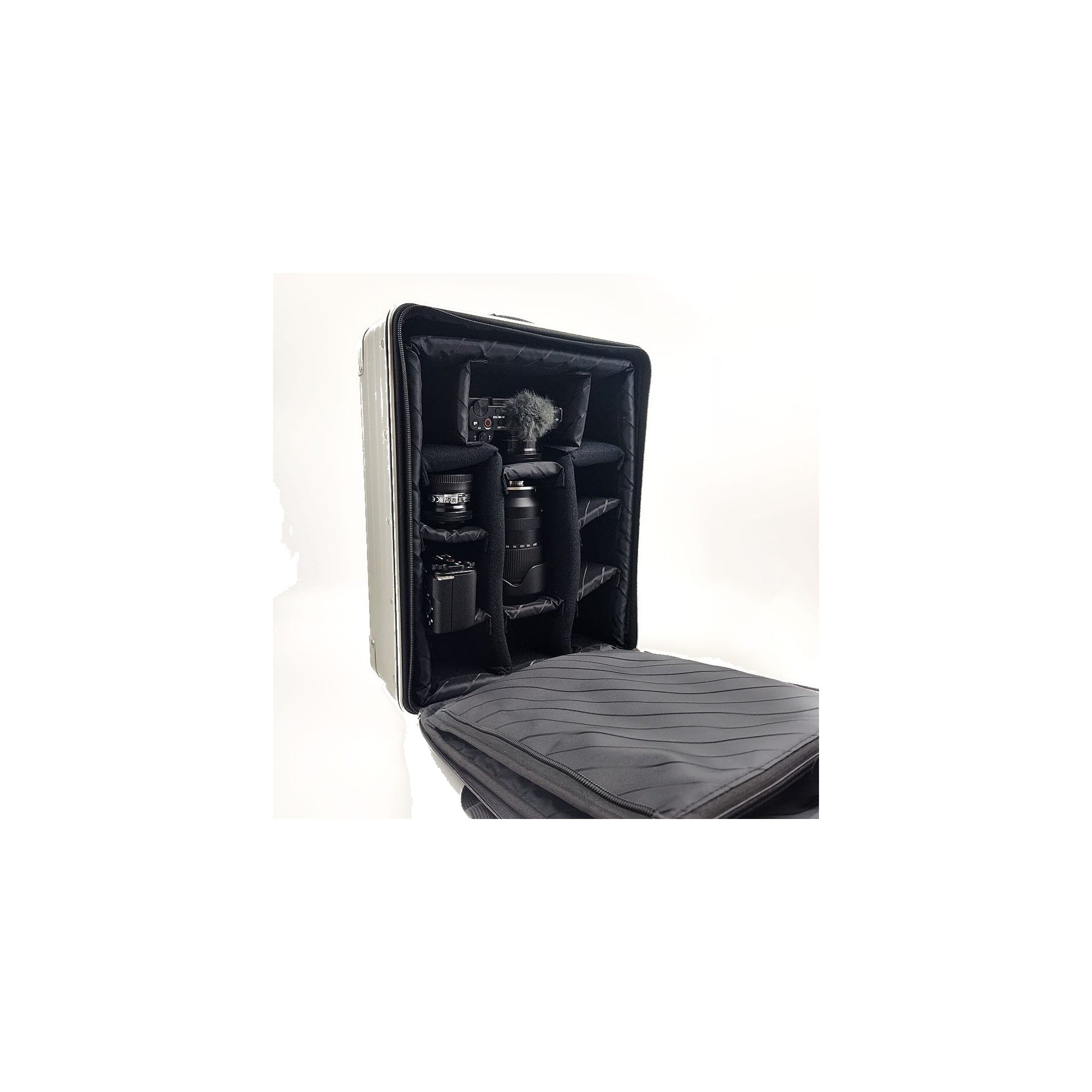 17" Aluminum Photography Backpack | P1700100RPD