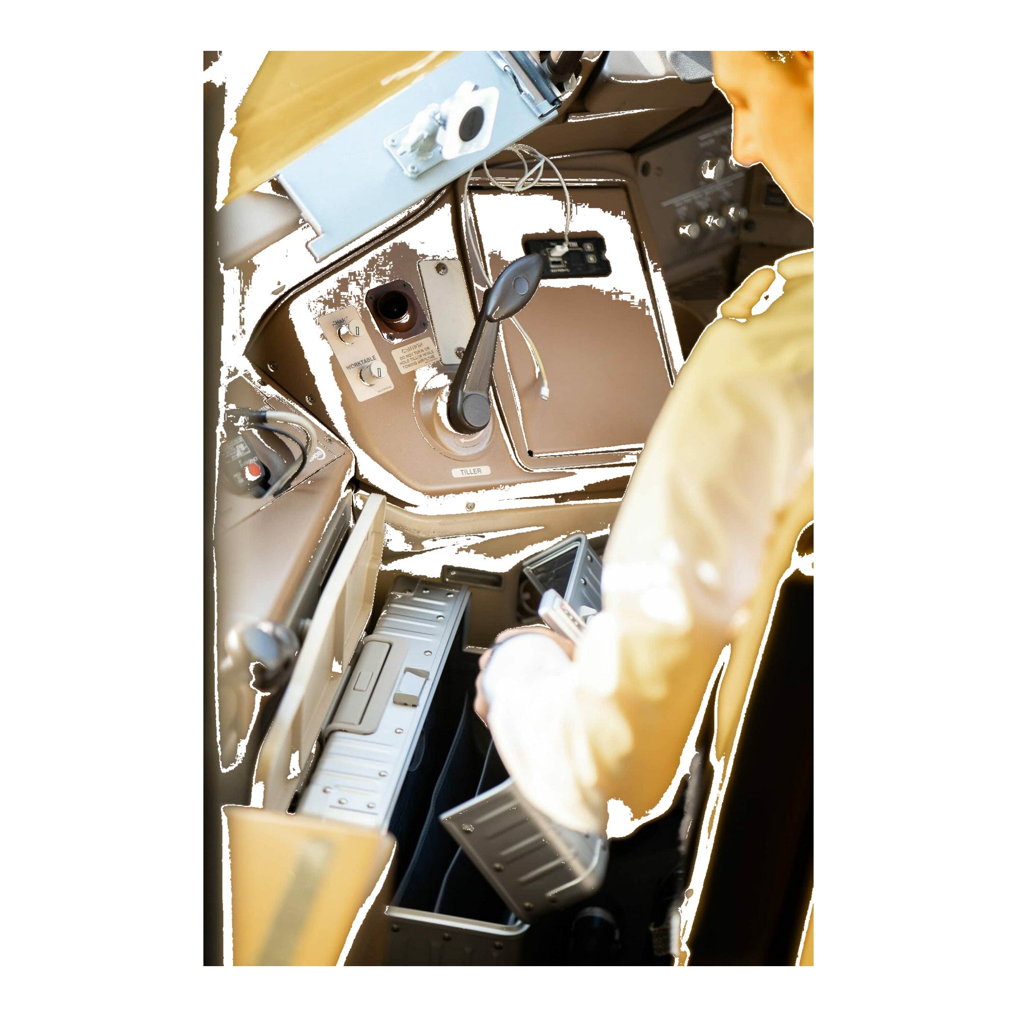 17" Two-Wheeled Aluminum Catalog Case | A1700120