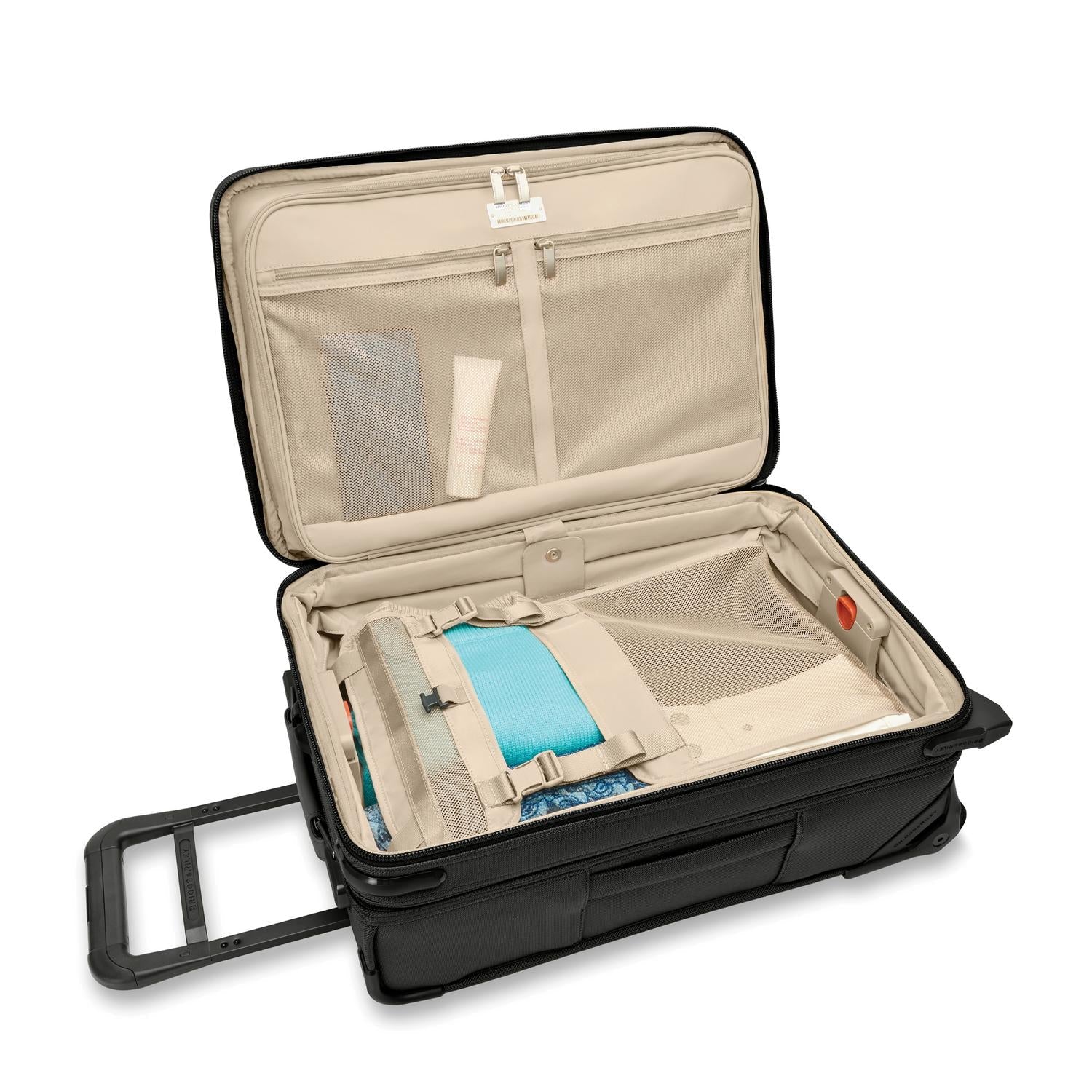 Essential 22" 2-Wheel Expandable Carry-On | BLU122CX