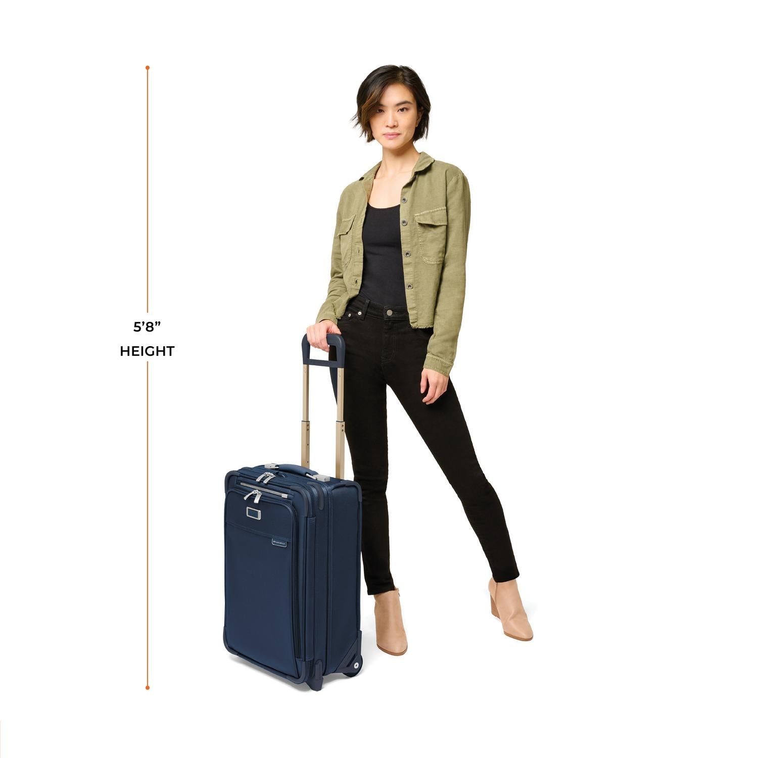 Essential 22" 2-Wheel Expandable Carry-On | BLU122CX
