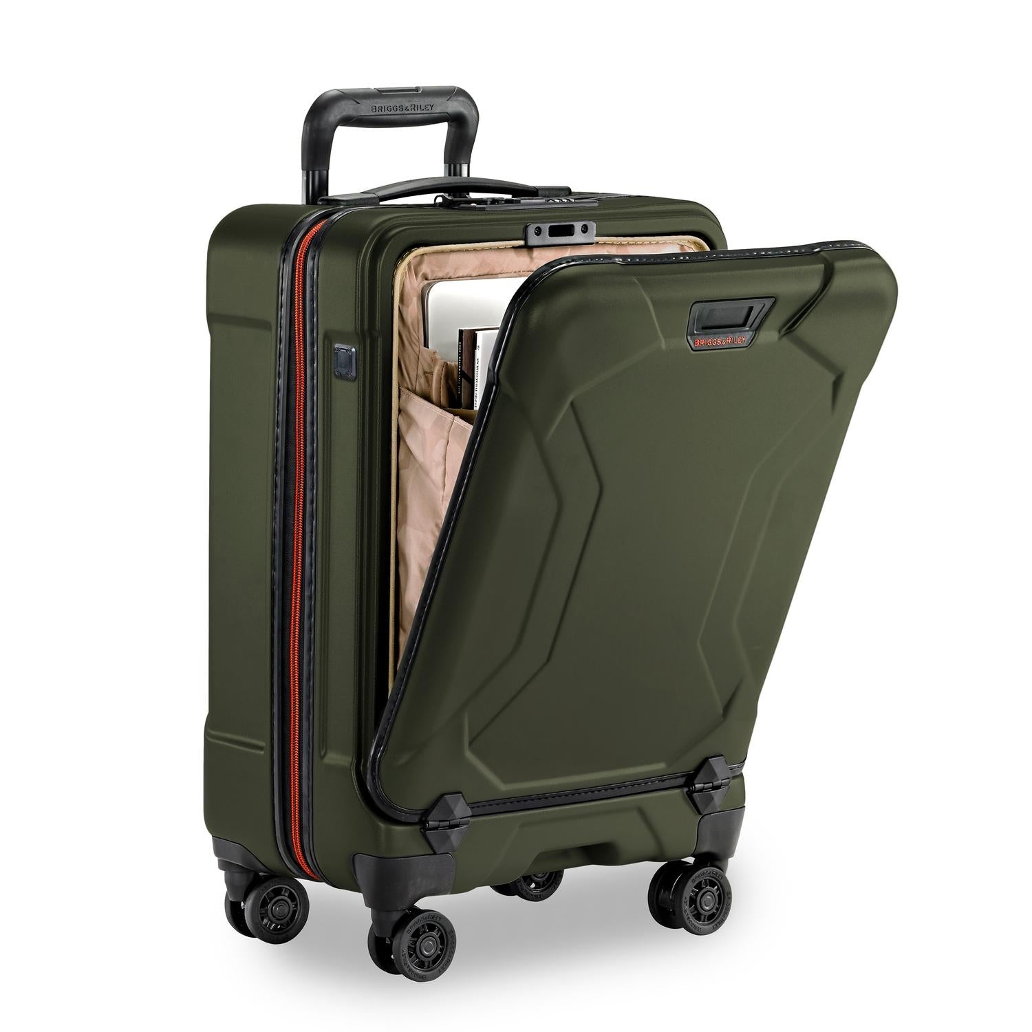 International 21" Carry-On Spinner | QU221SP