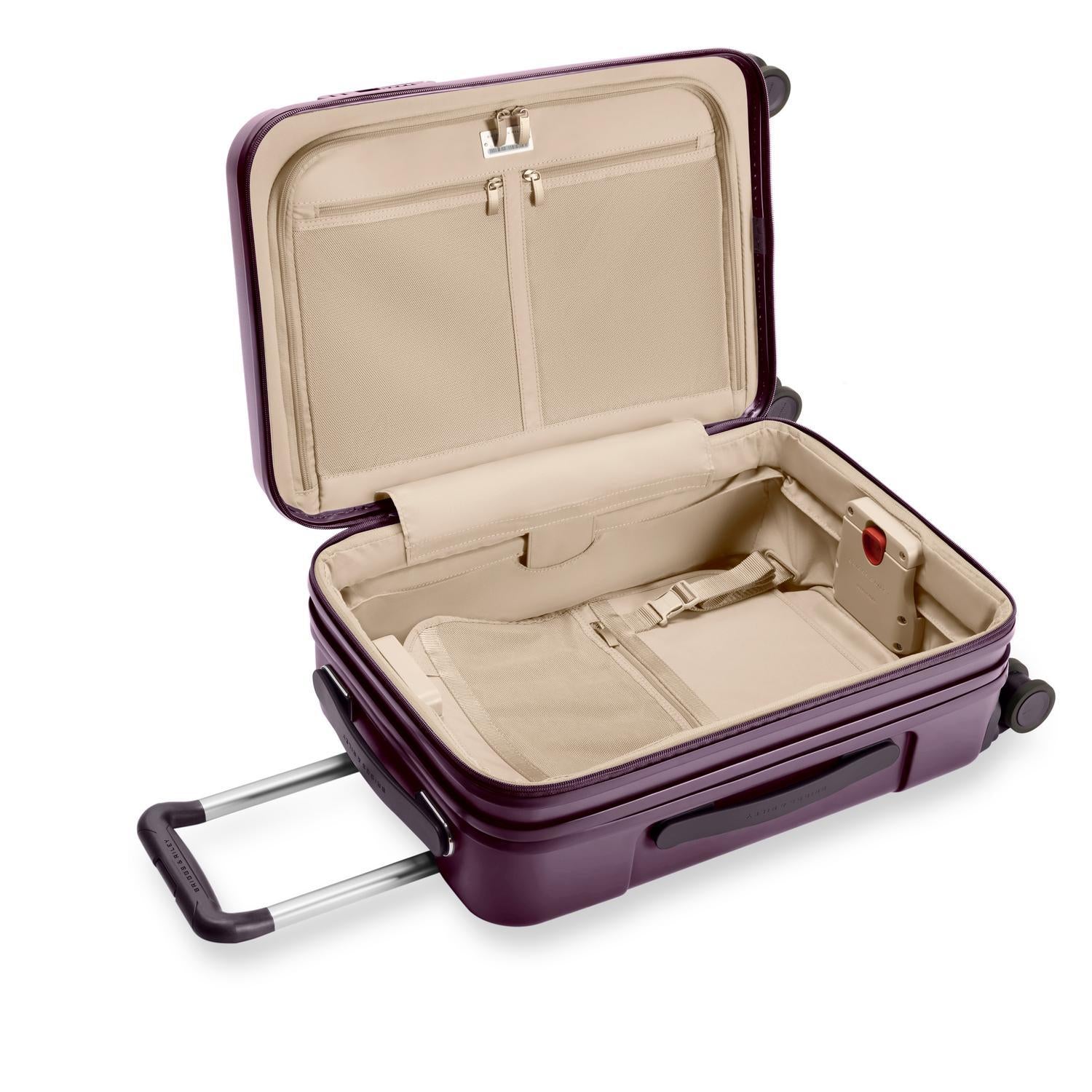 Essential 22" Carry-On Expandable Spinner | SU322CXSP