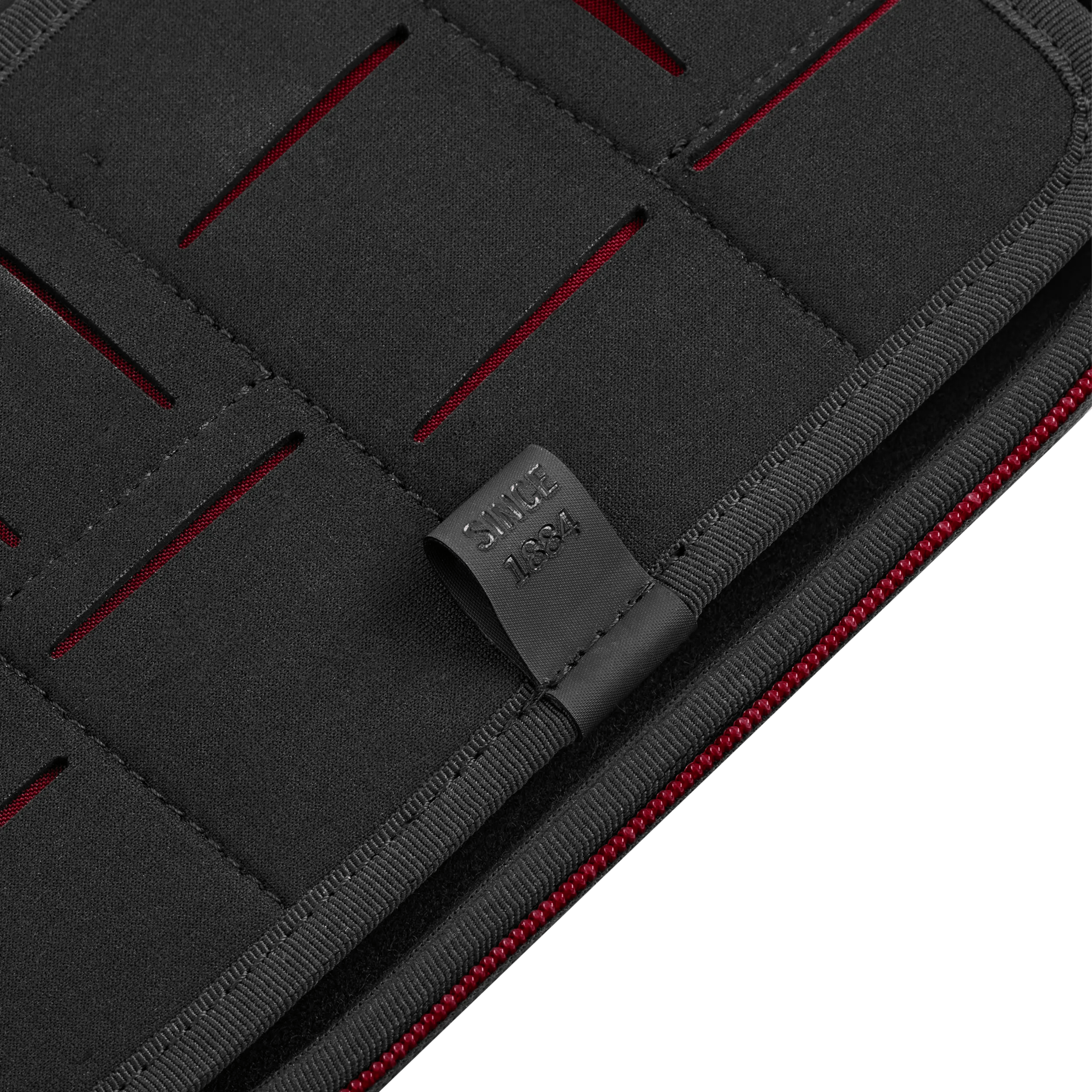 Travel Essentials Tech Pouch | 653375
