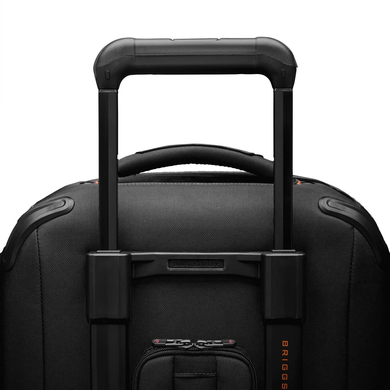 Global 21" Carry-on Expandable Spinner | ZXU221SPXW
