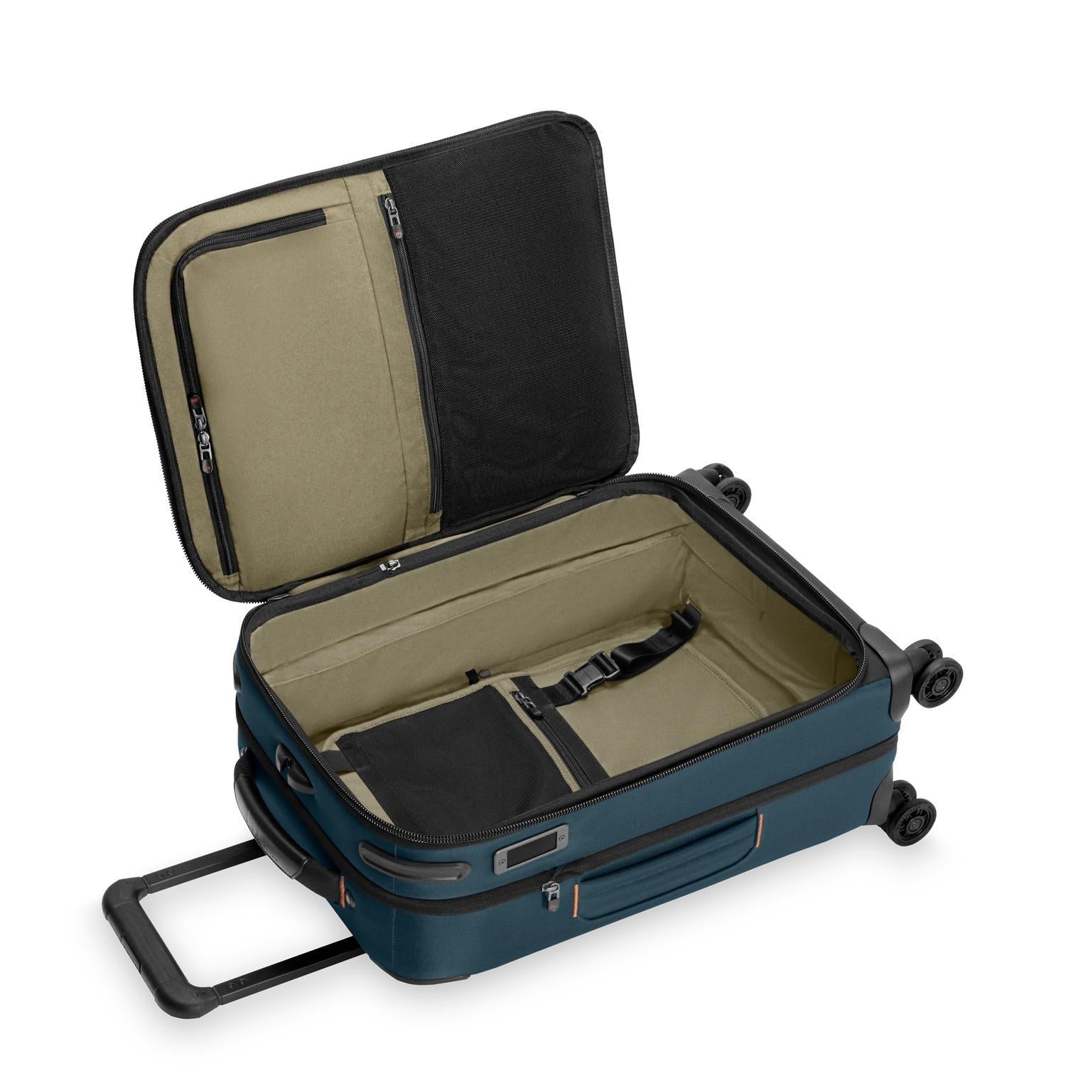 Essential 22" Carry-On Expandable Spinner | ZXU222SPX
