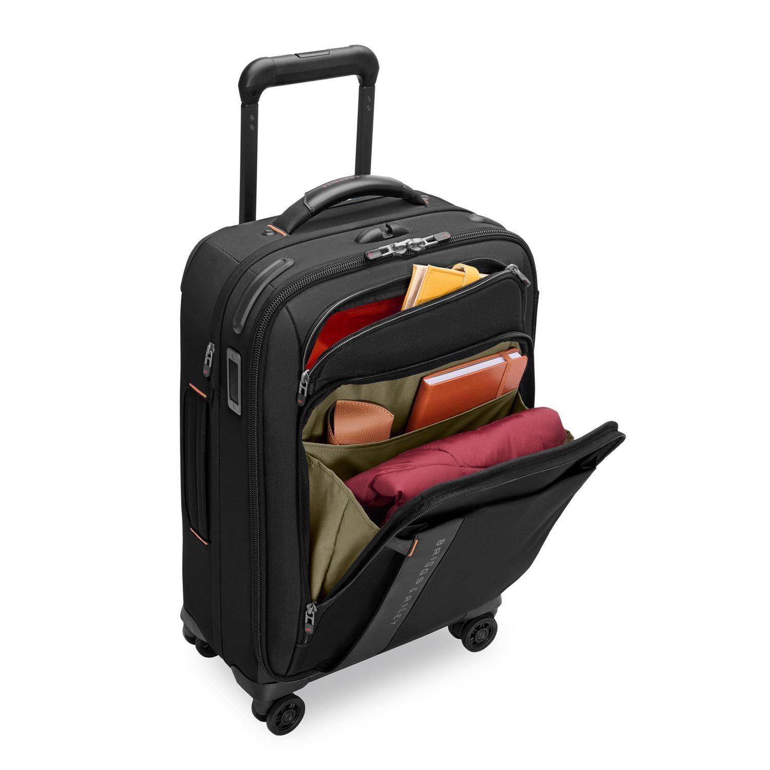 Essential 22" Carry-On Expandable Spinner | ZXU222SPX
