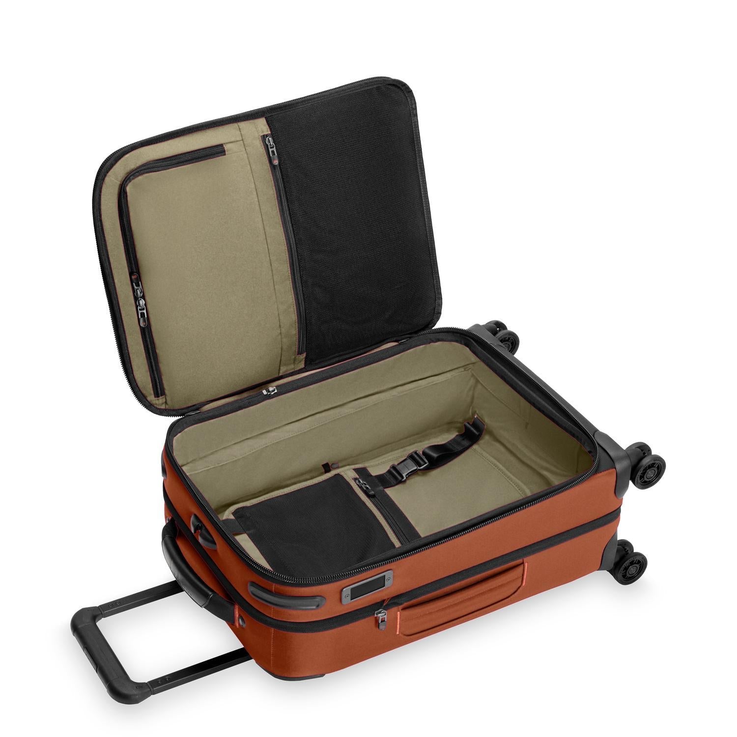 Essential 22" Carry-On Expandable Spinner | ZXU222SPX