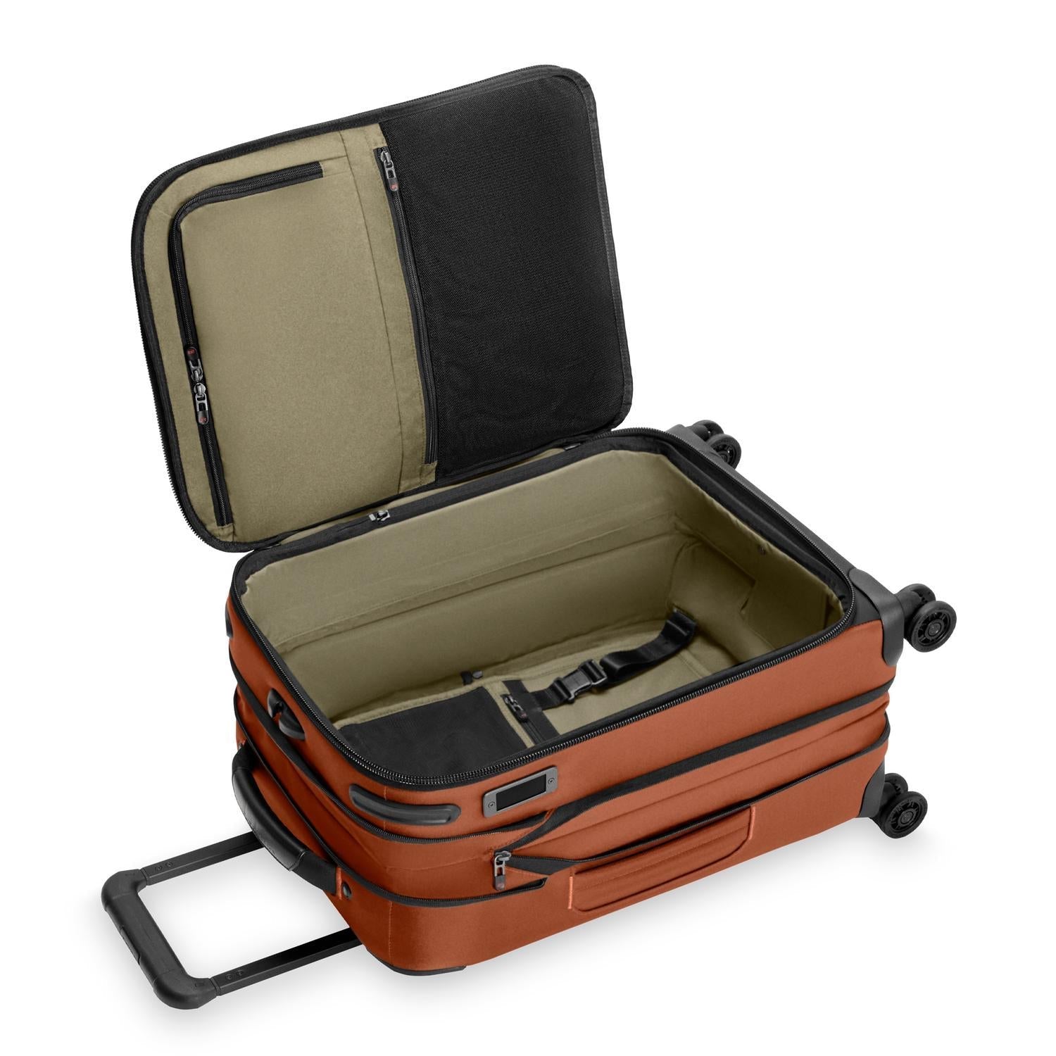 Essential 22" Carry-On Expandable Spinner | ZXU222SPX