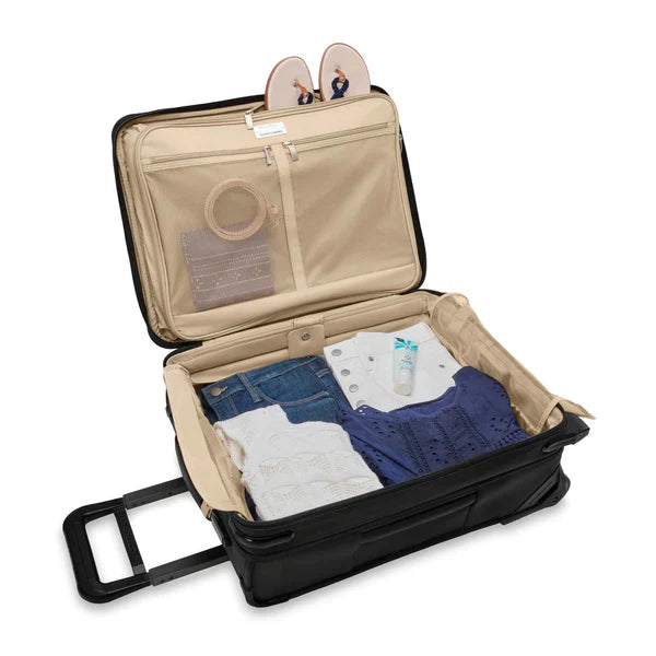 Global 21" 2-Wheel Expandable Carry-On | BLU121CXW