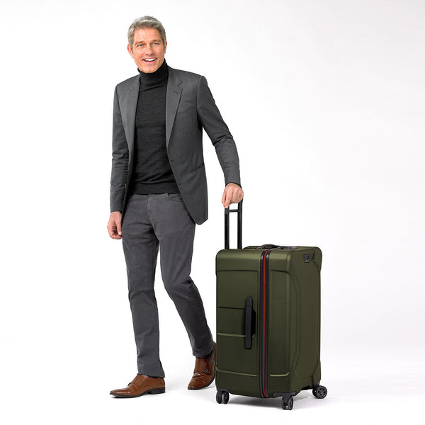 Medium Hardside Trunk Spinner | QUT228SP